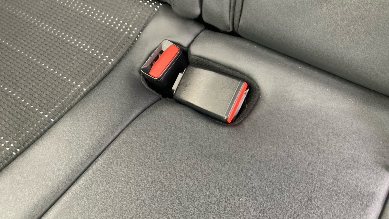 Peugeot 2008 1.5 BlueHDi 100 GT Line 5dr Diesel Estate